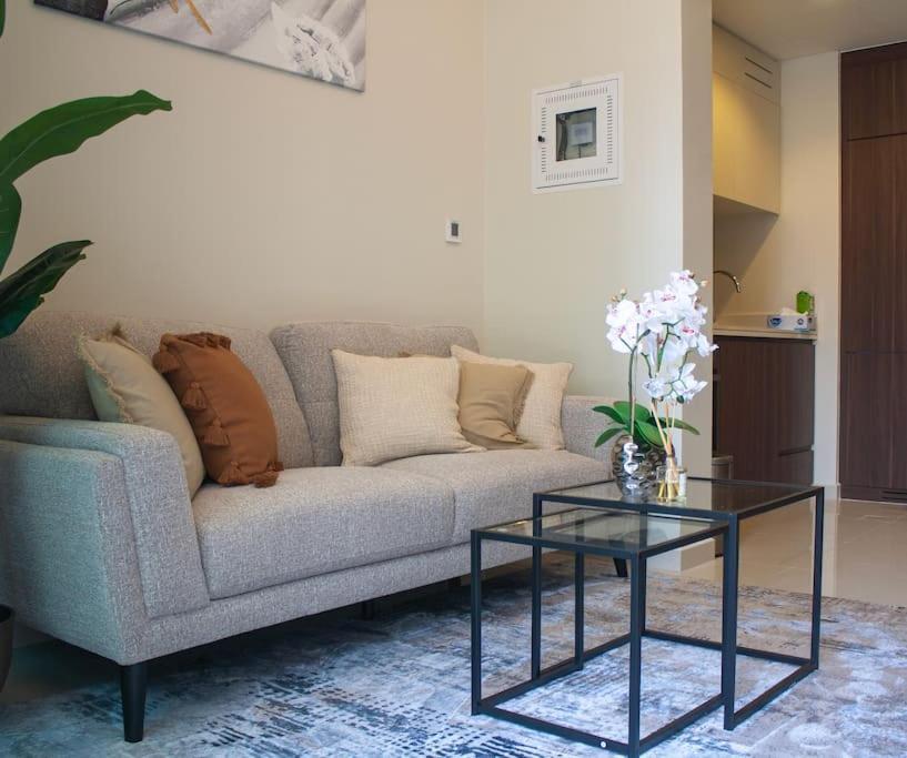 Vera Residences By Damac I 1Br Luxury Aparthotel ドバイ エクステリア 写真