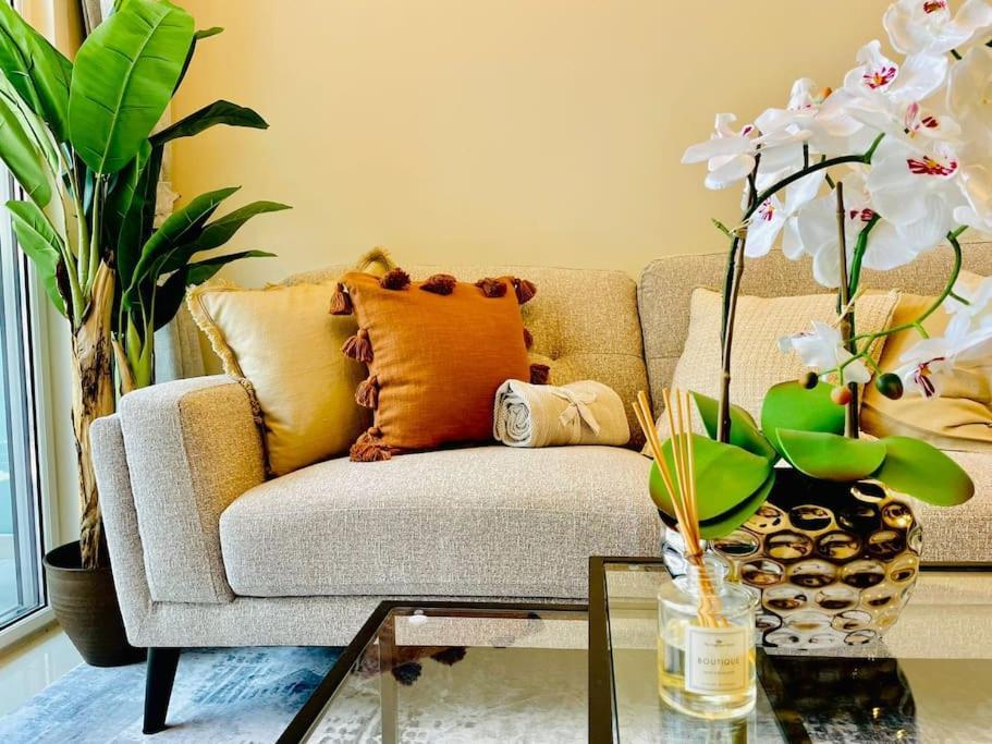 Vera Residences By Damac I 1Br Luxury Aparthotel ドバイ エクステリア 写真